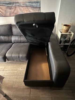Sofá chaiselongue 3 plazas con baúl