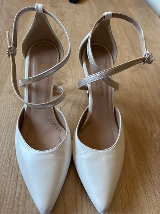 Zapatos de novia Dulce Castro T.40