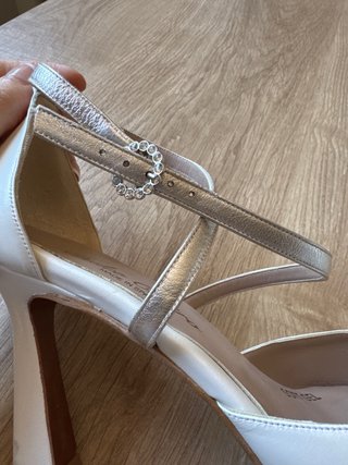 Zapatos de novia Dulce Castro T.40