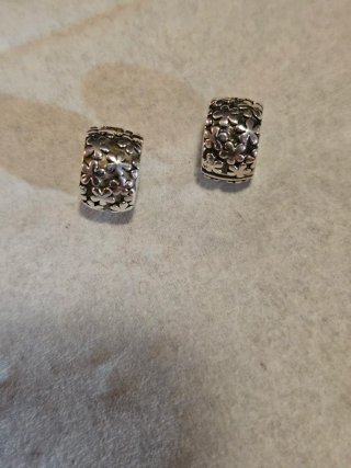2 charms tope Pandora margaritas