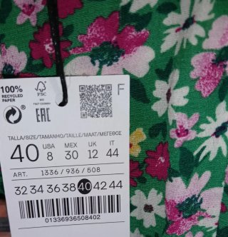 Falda midi floral Stradivarius