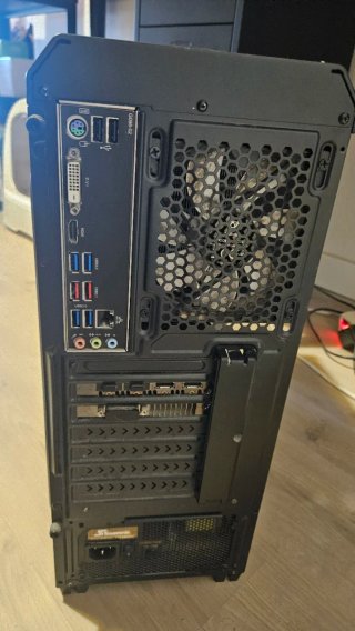 PC Gaming Ryzen 5 1600X GTX 1060 3GB 16GB RAM