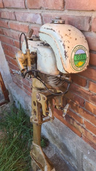 Motor fueraborda OSSL