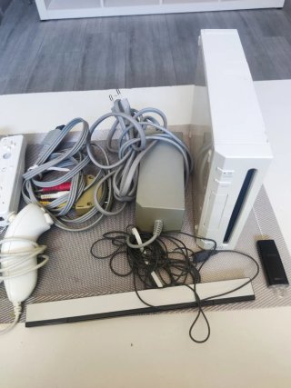 Nintendo Wii Completa con 17 Juegos