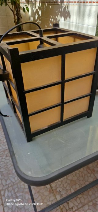 Lámpara de techo estilo japonés
