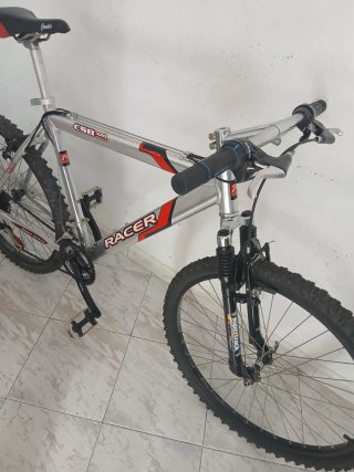 Bicicleta racer