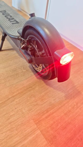 Patinete Eléctrico Ducati pro II