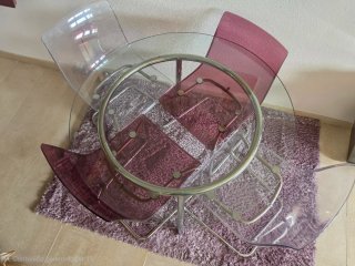 Mesa Comedor Cristal y Sillas de Diseño