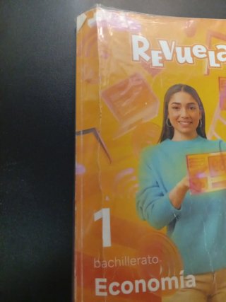 1 Bachillerato, Economía Revuela