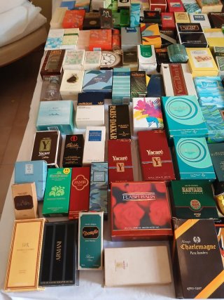 Lote de colonias y perfumes vintage