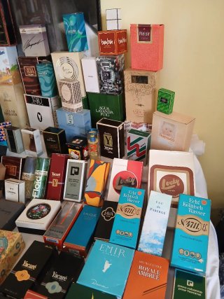 Lote de colonias y perfumes vintage