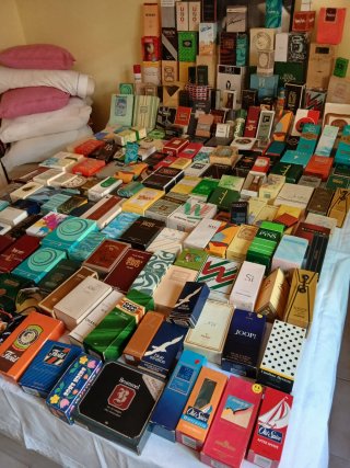 Lote de colonias y perfumes vintage