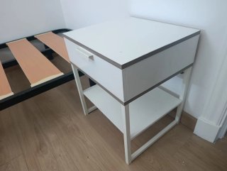 Somier 105x190 con patas + Colchón + mesilla
