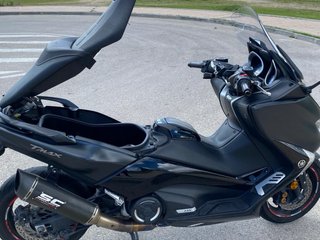 Yamaha TMAX 530 DX 2017 Negra