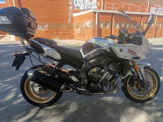Yamaha FZ8 2011 - Muy cuidada