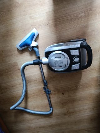 Aspiradora Orbegozo 1800W