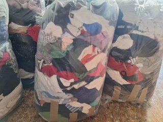 Lote 50 prendas XS a XL verano e invierno