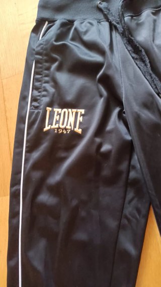 Chándal Leone Negro y Dorado