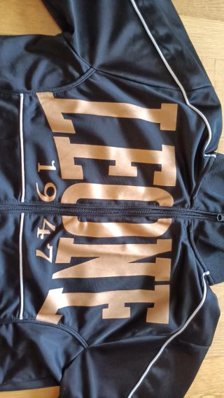 Chándal Leone Negro y Dorado