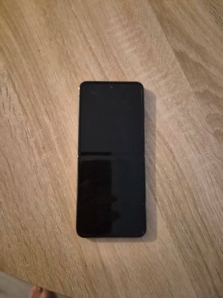 Samsung Z Flip 4 128GB averiado