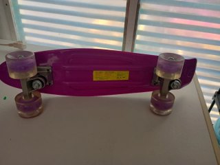Monopatín Morado Penny Board