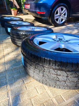 Llantas Originales VW 205/55/R16 H con Neumáticos