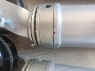 Patas de acero con ruedas (4 unidades)
