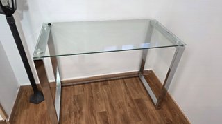 Mesa escritorio cristal y metal