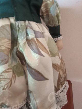 Bambola vintage porcellana occhi blu