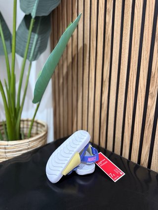 Sandalias chanclas Nike para bebé niña