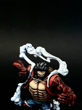 Figura Luffy Gear 5 One Piece 75mm pintada