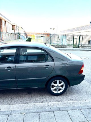 Toyota Corolla 2003