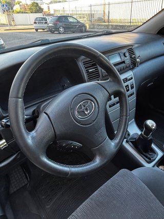 Toyota Corolla 2003