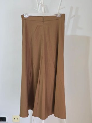 Falda larga- Zara-Talla S- Marrón Claro