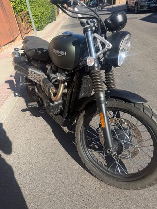Triumph Scrambler 900 (2023) - 5457 km