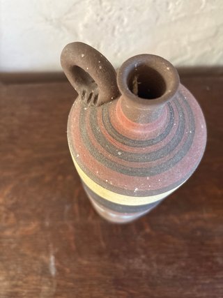 Jarra cerámica decorada rayas