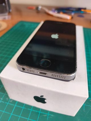 iPhone 5S 16GB Negro/Gris Espacial