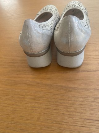 Zapatos Pikolinos cómodos plateados/blancos