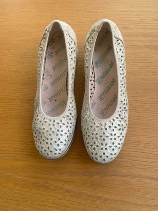 Zapatos Pikolinos cómodos plateados/blancos