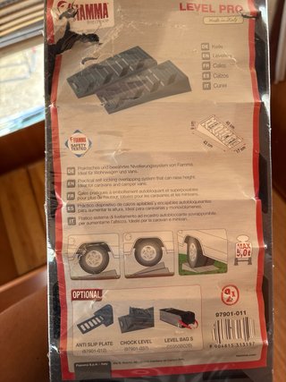 Calzos nivelación Fiamma Level Pro