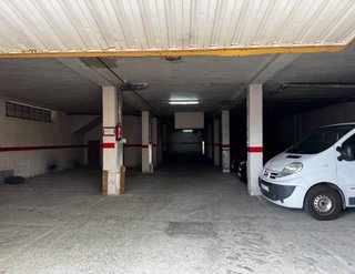 Alquiler plaza de garaje en C/ San Matías