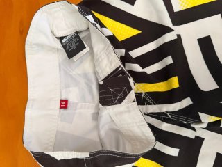Bañador Quiksilver Negro y Amarillo