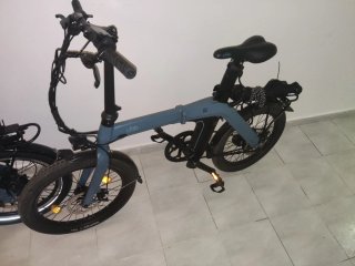 A): 2 Bicicletas Eléctricas Fiido D11