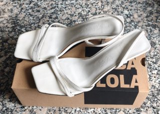 Sandalias Mango Tiras Tacón Kitten crema