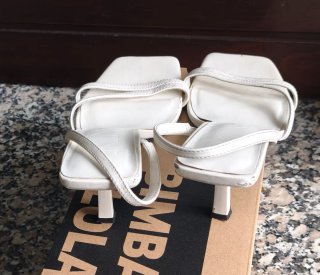 Sandalias Mango Tiras Tacón Kitten crema