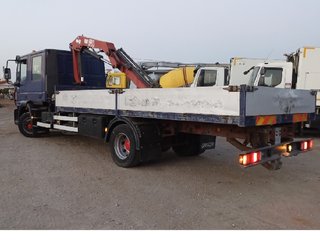 IVECO EUROCARGO 120E18 DOBLE CABINA,CON PLUMA