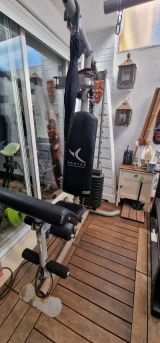 Banco de musculación domyos