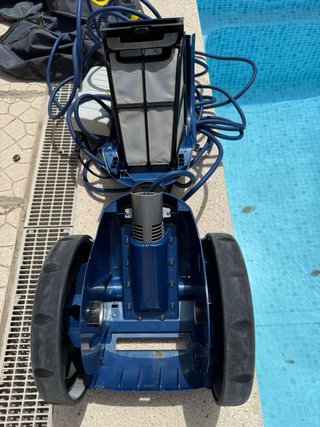 Robot Limpiafondos Zodiac Azul