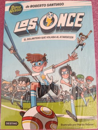 1er libro de la saga "Los Once"(Roberto Santiago)