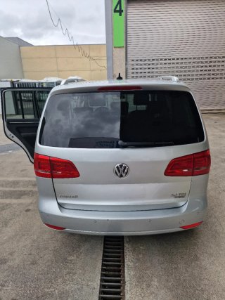 Volkswagen Touran 2012